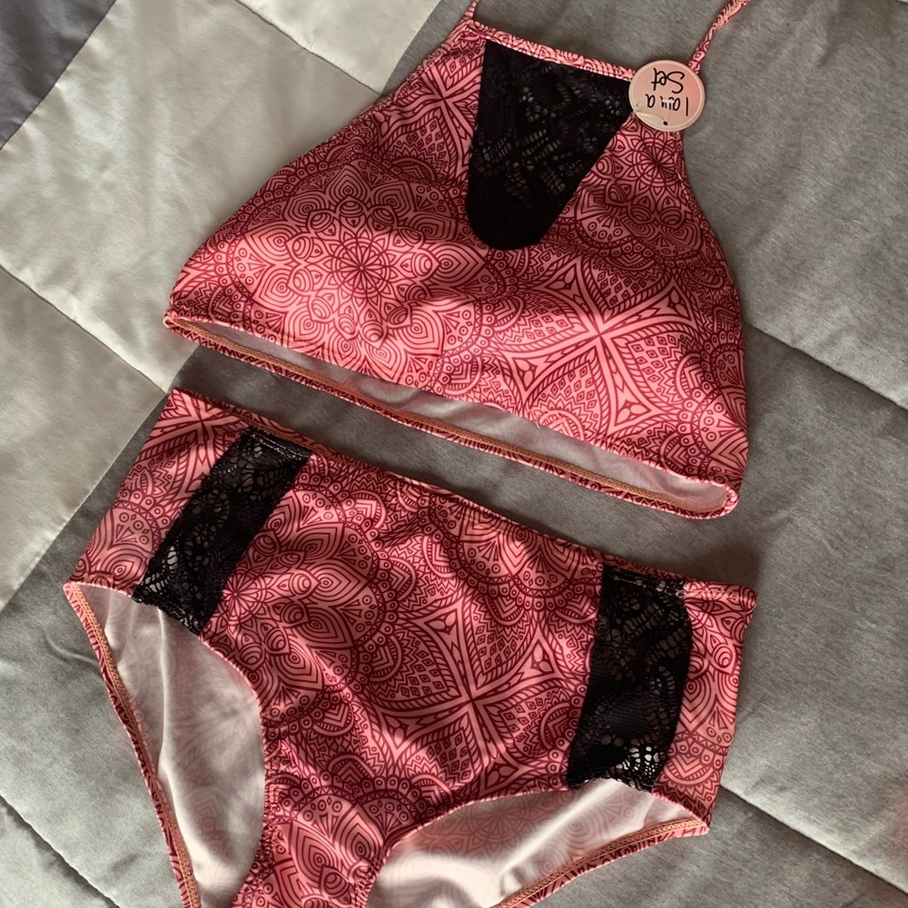 Bobbie Brooks Women’s Halter two piece swimsuit